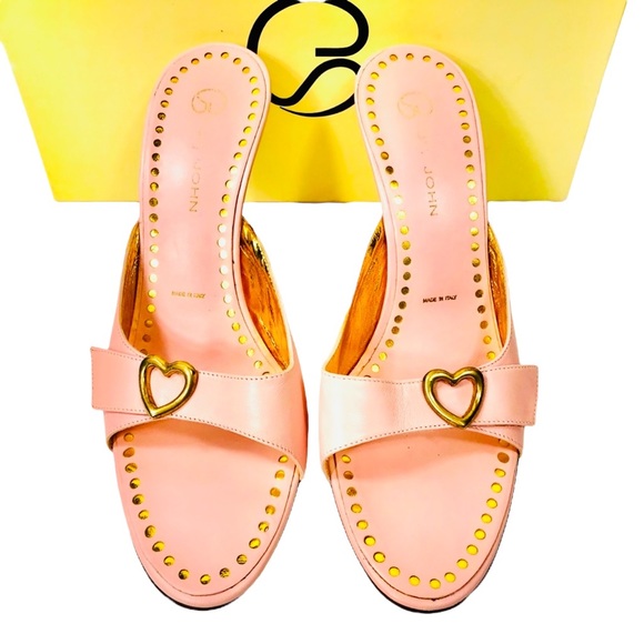 Valentine’s Special St. John pink heel sandal with gold heart accent Sz 8.5 - Picture 12 of 15
